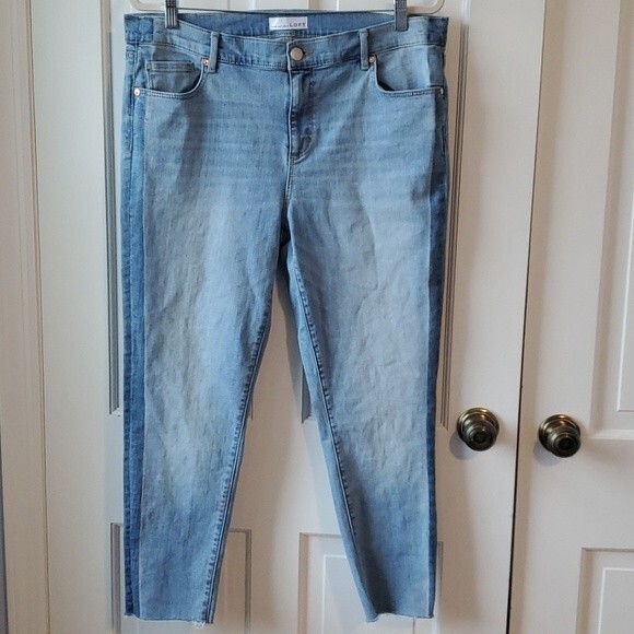 LOFT TWO-TONE MODERN SKINNY SHORT JEAN SIZE 32 - Picture 1 of 9